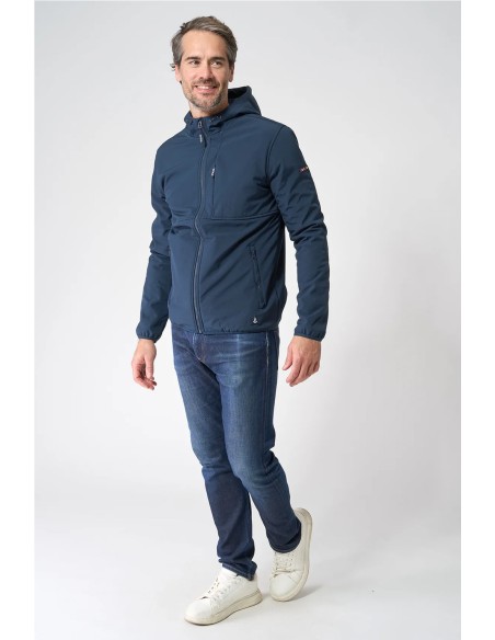 Chaqueta Softshell Batela con forro polar interior