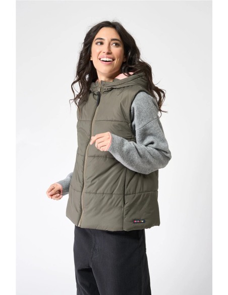 Chaleco Batela acolchado ligero con capucha