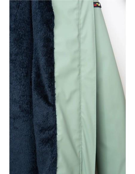 Chubasquero Batela con forro de pelo largo VERDE ICEBERG