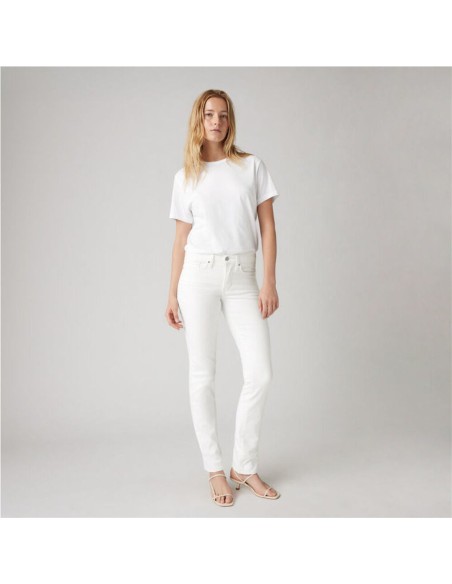 314 Levi's® Shaping Straight Jeans