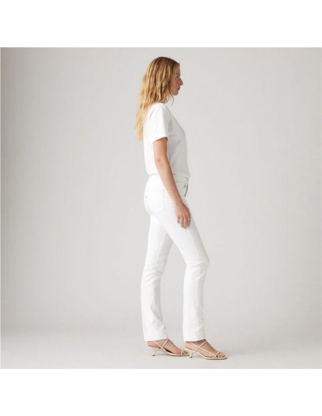 314 Levi's® Shaping Straight Jeans