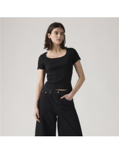 Camiseta Levi´s® Essential Square Neck negro